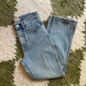 Everlane Cheeky Bootcut Jean — Size 24, Sun-Bleached Blue Wash